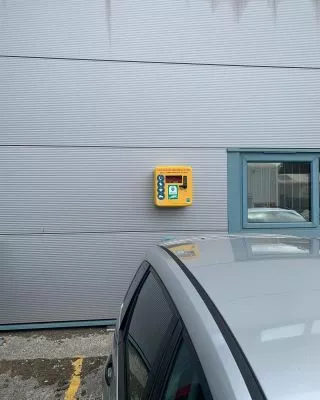 Defibrillator installed